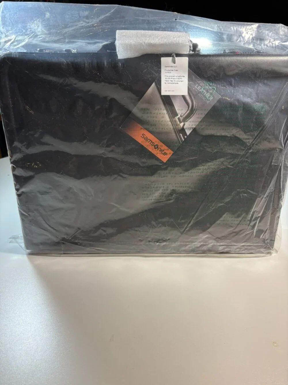 Samsonite Expandable Leather Attache Briefcase Black NIB Combination Locks